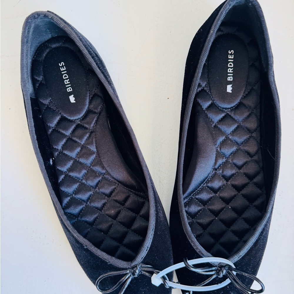 Birdies Black Flats Sleek Suede Loafers Never Worn - Picture 2 of 4